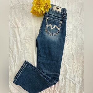 MISS ME NWOT Detailed Pocket Mid-Rise Jeans. Never worn 🤗